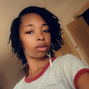 Meet your Posher, Genesis